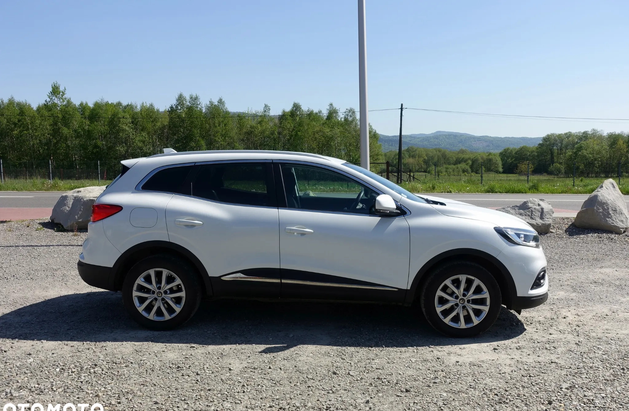 Renault Kadjar cena 63900 przebieg: 165000, rok produkcji 2020 z Police małe 301